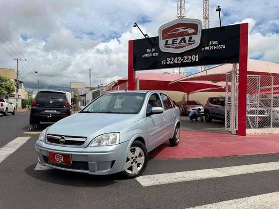 CHEVROLET CORSA 1.4 MPFI PREMIUM SEDAN 8V FLEX 4P MANUAL